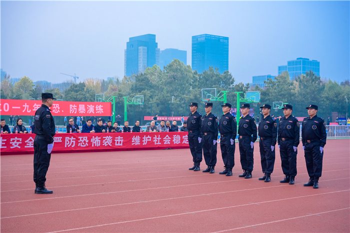 皇甲特卫，郑州保安，郑州安检，安检设备租赁